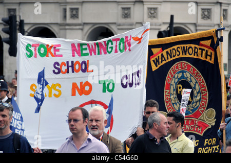 TUC anti-Kürzungen Streik 30. Juni 2011 Gewerkschaften unisono Nuss ATL Renten Gewerkschaften unisono TUC UCU protestieren Stockfoto