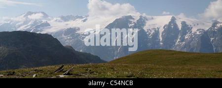 Blick von Süd über rätoromanischer Tal zum Gletscher de Girosse, Glacier du Mont du Lans vom Plateau d'Emparis, Französische Alpen Stockfoto