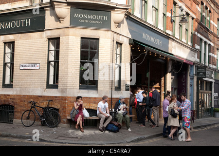 Monmouth Coffee Company, Borough Market in der Park Street in London, UK Stockfoto