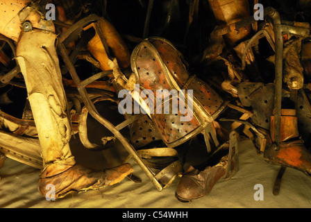 Anzeige des Gefangenen künstliche Gliedmaßen, Auschwitz I, Auschwitz, Polen. Stockfoto