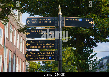 Wegweiser in Voorhout zentrale Den Haag Haag Provinz Süd-Holland Niederlande-Europa Stockfoto