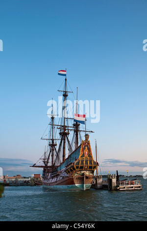 Nachbau des Schiffes namens Batavia. Original wurde auf der Peperwerf in Amsterdam im Jahre 1628 gebaut. Niederländische Ostindien-Kompanie (VOC) Stockfoto