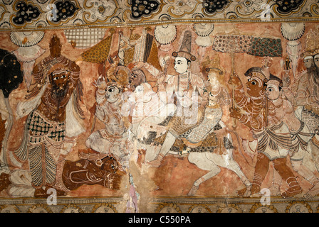 Indien, Andhra Pradesh State, Lepakshi, Wandmalereien in Virabhadra Tempel, Wandmalereien aus dem 16. Jahrhundert in Virabhadra Tempel, Lepakshi, die Stockfoto
