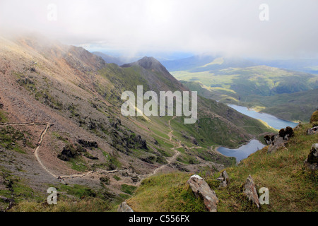 Glaslyn und Llyn Llydaw Seen auf der PYG verfolgen im Snowdonia National Park Wales UK Stockfoto