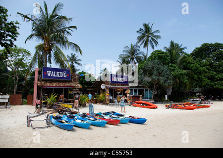 Die Walking Street am Railay Beach, Krabi, Thailand Stockfoto