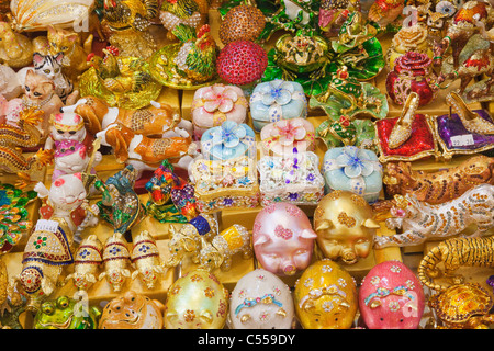 Souvenir Shop Display, Namdaemun-Markt, Seoul, Südkorea Stockfoto