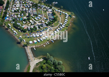 Den Niederlanden Maurik, Yacht-Becken und camping. Stockfoto