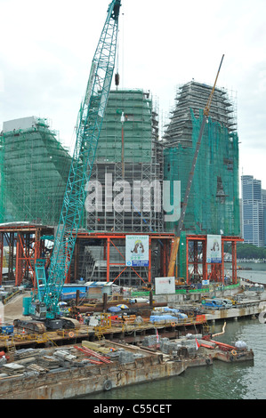 Gebäude im Bau in einer Stadt, Stadt, Marina Bay Sands, Marina Bay, Singapur, Singapur Stockfoto