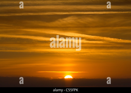 Mitternachtssonne über der Ostsee 3 Stockfoto