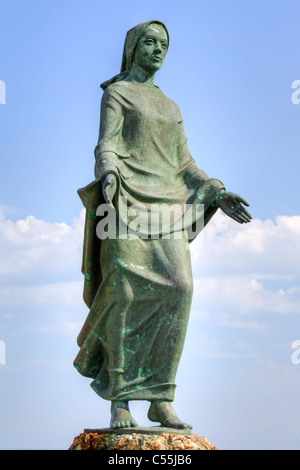 Statue an der Kirche von Portofino Stockfoto