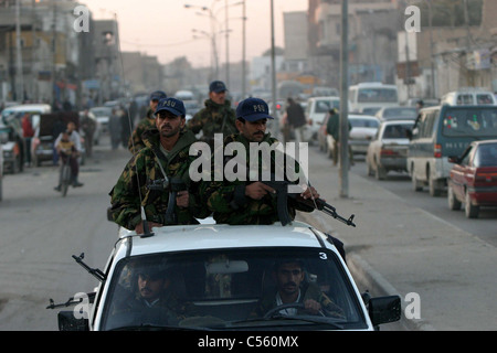 Übung mit der Elite irakische Polizei Support Unit und britische Militärpolizei, Basra, Irak, Nahost Stockfoto