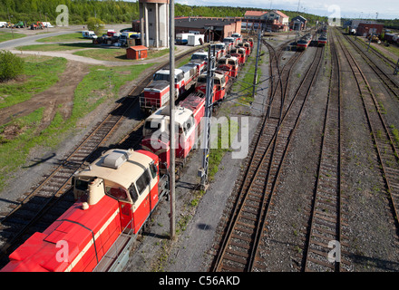 Alten finnischen Elektro Diesellokomotiven bei Railroad Depot, Oulu, Finnland Stockfoto