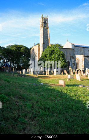 Der Osten oder Leuchtfeuer Turm der Kirche des Heiligen Nikolaus am Blakeney, Norfolk, England, Vereinigtes Königreich. Stockfoto