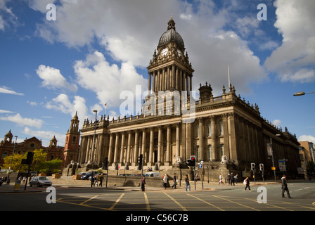 Leeds Town Hall, der Headrow Leeds; zwischen 1853 & 1858 erbaut. Gastgeber für städtische Funktionen und klassische Musik Konzerte. Stockfoto