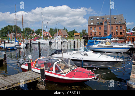 Hafen von Orth, Insel Fehmarn, Schleswig-Holstein, Deutschland Stockfoto