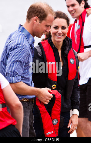 Catherine, Herzogin von Cambridge Lächeln nach dem Wettkampf im Drachenboot-Rennen auf PEI Dalvay Lake in der Nähe von Charlottetown Stockfoto