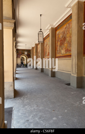 Arkaden Gehweg mit historischen Gemälden im Hofgarten, München, Bayern, Deutschland Stockfoto