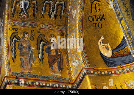 Detail der Apsis aus dem Querschiff in Cattedrale di Monreale betrachtet Stockfoto