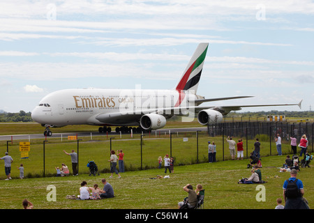 Emirates Airlines Airbus A380 super-Jumbo Manchester Airport Stockfoto
