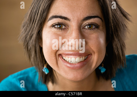 Nahaufnahme eines lächelnden Gesicht der Frau Stockfoto