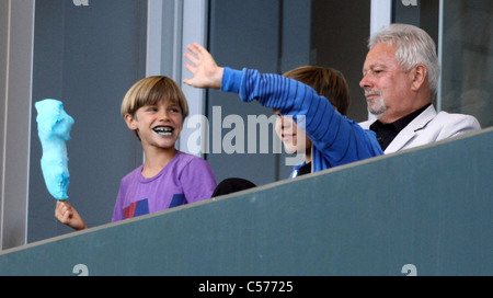 ROMEO BECKHAM TONY ADAMS BROOKLYN BECKHAM LA GALAXY V CHICAGO Feuer MLS CARSON LOS ANGELES Kalifornien 9. Juli 2011 Stockfoto