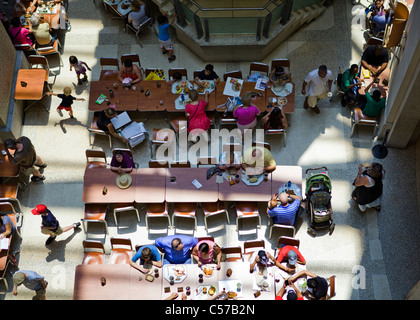 Vogelperspektive der Cafeteria Interieur Stockfoto