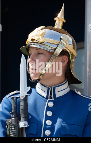 Frau Wachablösung vor dem königlichen Palast, Stockholm 6 Stockfoto