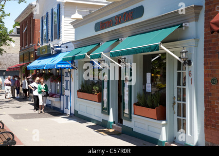 Reihen von Restaurants, darunter Bistro sechs-eins im historischen queen-street Bezirk von Niagara-on-the-Lake Ontario Kanada Stockfoto