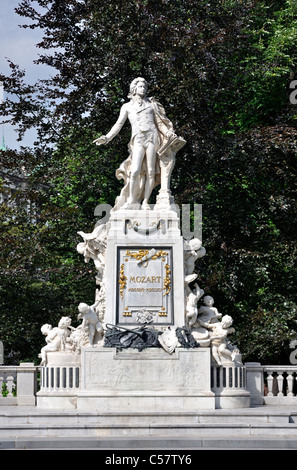 Mozart-Statue im Burggarten Schlossgarten, Wien, Austria, Europe, Juni 2011 Stockfoto