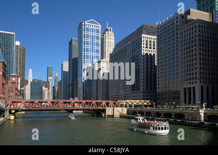 Brücke, Chicago River, Downtown, Chicago, Illinois, USA, USA, Amerika, Stadt, Skyline, Gebäude, Fluss Stockfoto