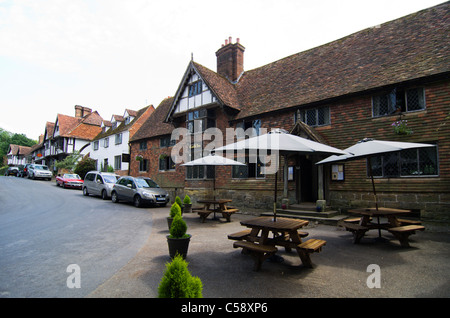 Das Castle Inn in Chddingstone, in der Nähe von Edenbridge, Kent, England Stockfoto