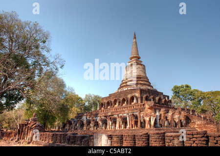 Wat Chang Lom, Si Satchanalai historischen Park, Sukhothai, Thailand Stockfoto