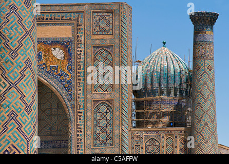 Sher Dor Medrese am Registan-Platz, Samarkand, Usbekistan Stockfoto