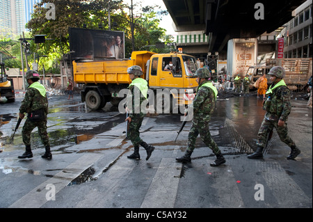 Spaziergang durch das ehemalige Red Zone, nachdem das thailändische Militär nahm es schließlich zurück. Stockfoto