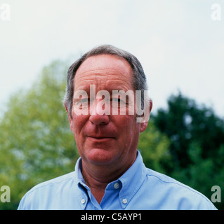 BBC-Radio-Moderator Michael Buerk Festival Hay Hay-on-Wye Wales UK KATHY DEWITT Stockfoto