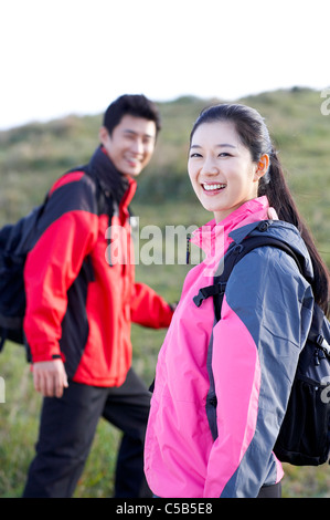 Paar auf Berg Wandern Stockfoto
