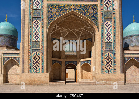 16. Jahrhundert Barak Khan Madrasah, Khast Imam-Platz, Taschkent, Usbekistan Stockfoto