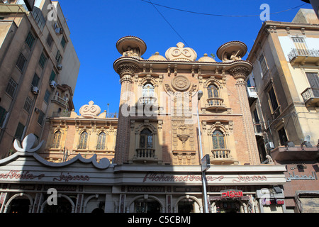 Anfang des 20. Jahrhunderts Gebäude, Alexandria, Ägypten Stockfoto