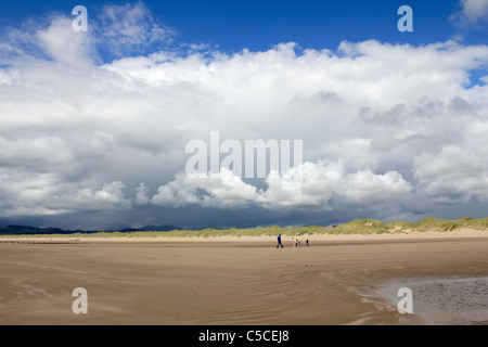 Der Strand von Harlech Gwynedd, NW Wales UK. Stockfoto