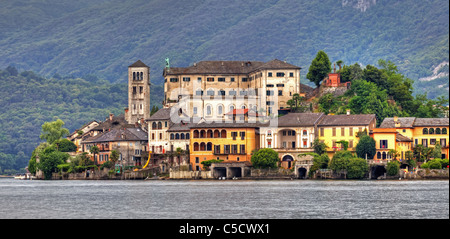Blick von der Insel San Giulio im Ortasee in Italien Stockfoto