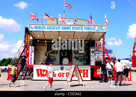 Die Wall of Death Reisen anzeigen Stockfoto