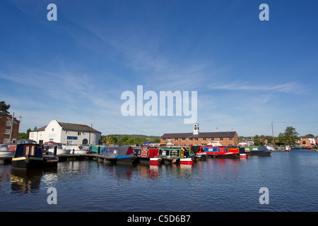 Bootswerft Stourport Becken, Stourport-auf-Severn, Worcestershire, Mai 2011 Stockfoto