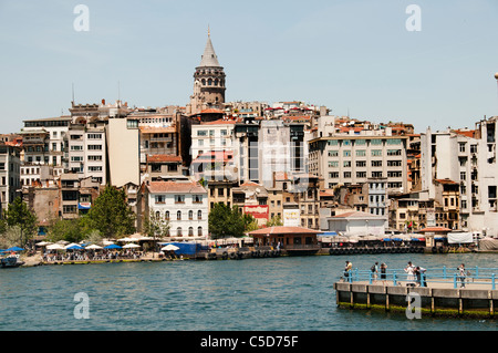 Der Galata-Turm-Beyoglu das Goldene Horn-Istanbul-Türkei Stockfoto