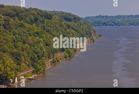 POUGHKEEPSIE, NEW YORK, USA - West-Ufer des Hudson Rivers. Stockfoto