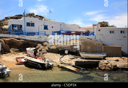 Angeln Dorf Agia Anna Kalafatis Cyclades Insel Mykonos Griechenland EU Europäische Union Europa Stockfoto