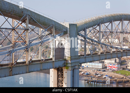 The Royal Albert Bridge across the River Tamar (Detail), Plymouth, Devon, England, Großbritannien Stockfoto