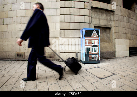 Anschlussdosen in Leeds, West Yorkshire, werden Kunstwerke. Heckscheibe von Künstlern unsichtbar Herde. Stockfoto