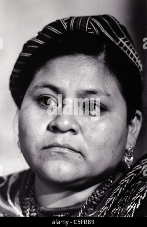 Guatemala. Einheimischen Maya Friedensnobelpreisträgerin Rigoberta Menchú während ihrer Tour Award 1992 Stockfoto