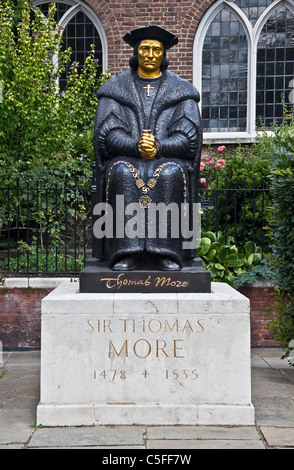 London, Cheyne Walk-Statue von Sir Thomas More Juli 2011 Stockfoto