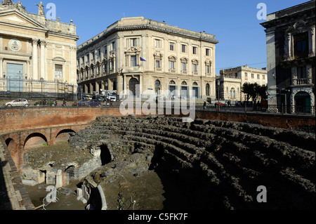 Anfiteatro Romano römisches Amphitheater) in Catania, Sizilien, Italien Stockfoto